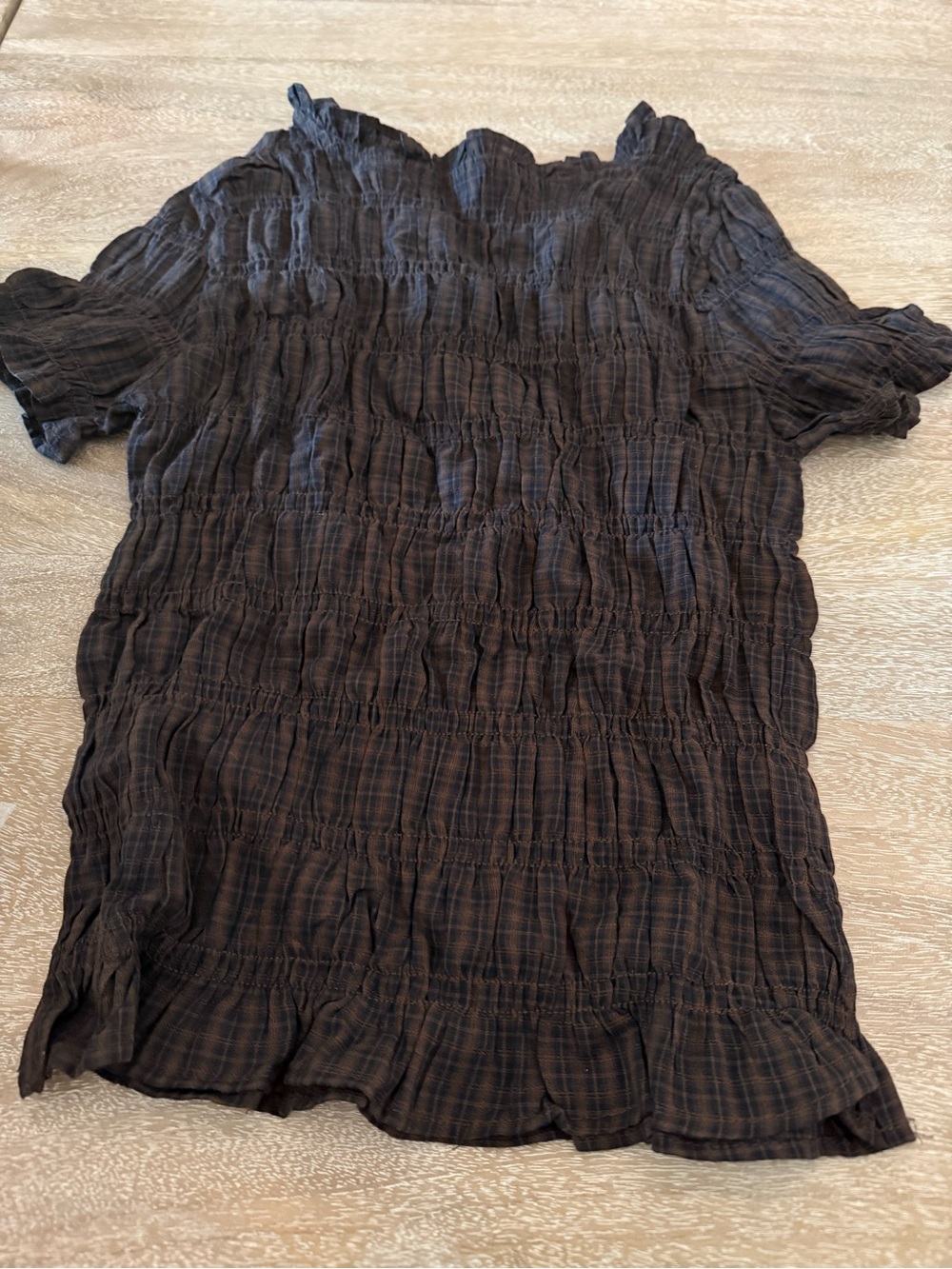 Women's Black Crinkle Short-Sleeve Shirt